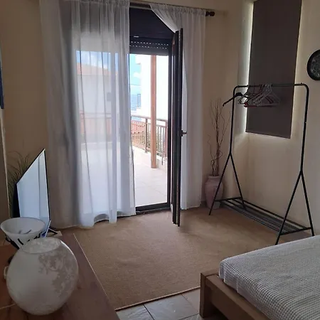 House 公寓 *
